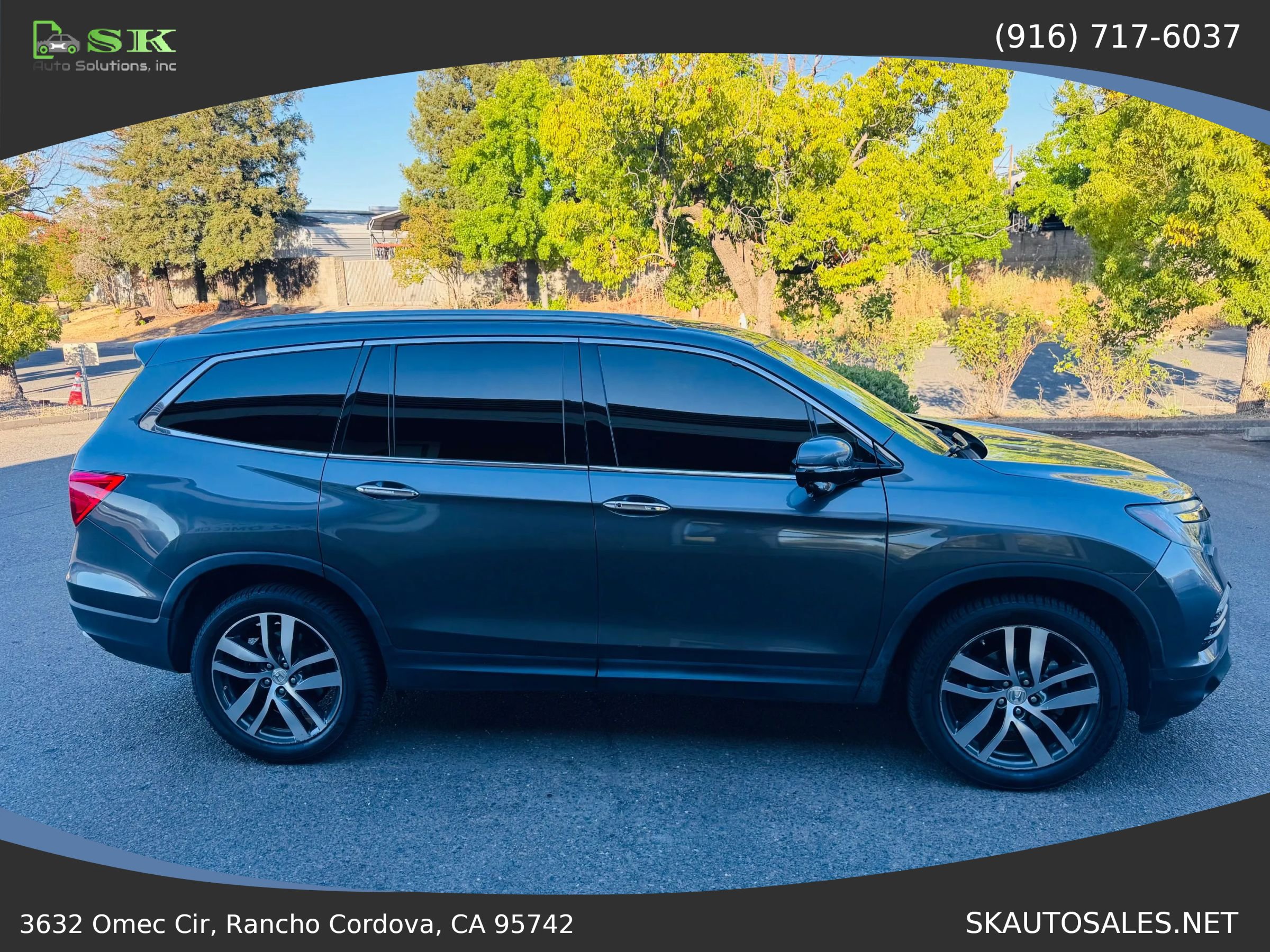 Used 2017 Honda Pilot Touring image 5