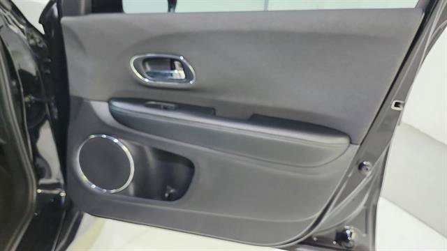 Used 2022 Honda HR-V EX image 25