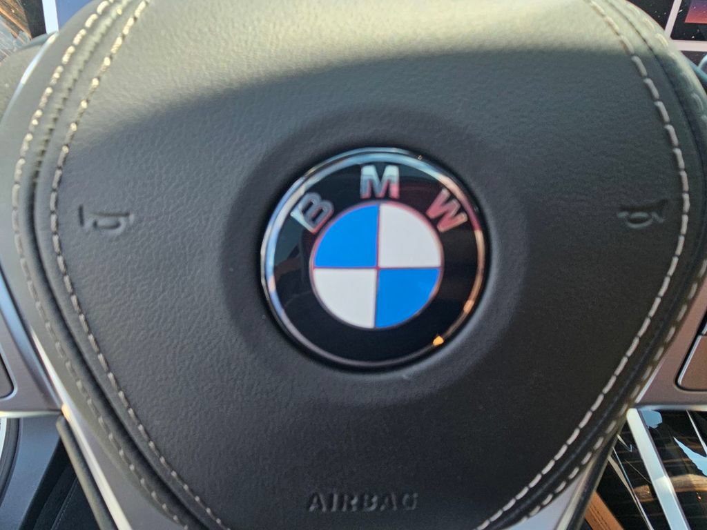 New 2027 BMW X7 xDrive40i AWD/4WD image 22