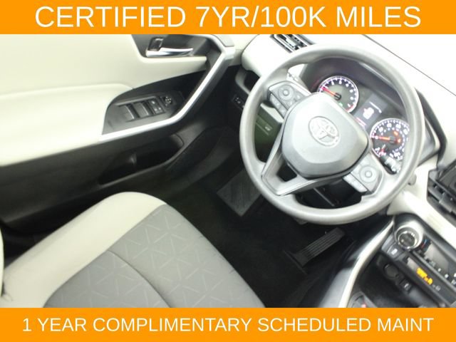 Used 2022 Toyota RAV4 XLE w/ Convenience Package AWD/4WD image 17