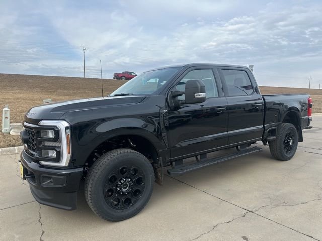 New 2026 Ford F250 XLT w/ XLT Premium Package image 8