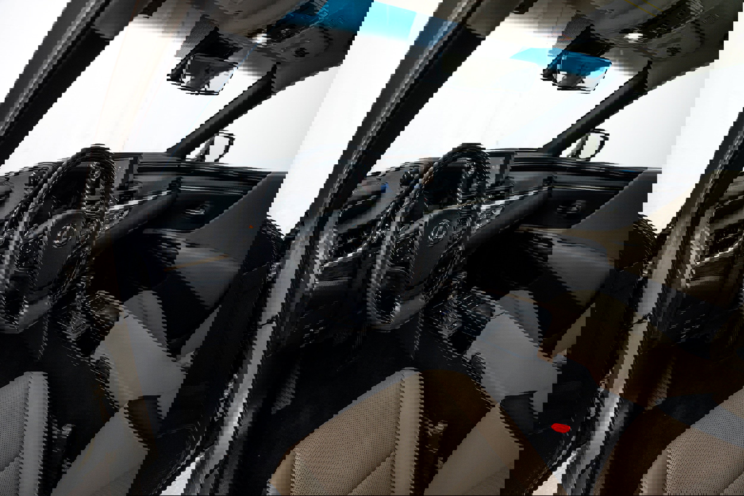 Used 2021 Lexus ES 250 w/ Premium Package image 10