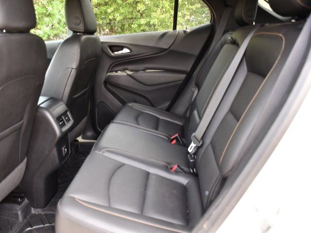 Used 2020 Chevrolet Equinox LT w/ Sport Edition image 16