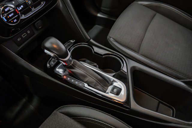 Used 2020 Buick Encore GX Select image 23