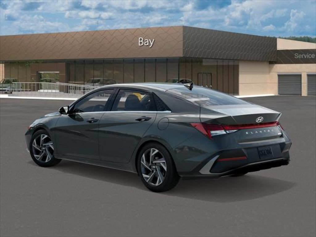 New 2026 Hyundai Elantra Limited FWD image 5