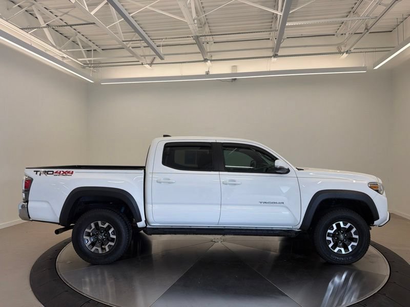 Used 2020 Toyota Tacoma TRD Off-Road AWD/4WD image 5