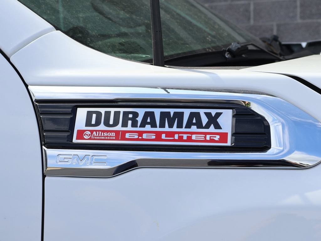 Used 2022 GMC Sierra 3500 Denali AWD/4WD image 6