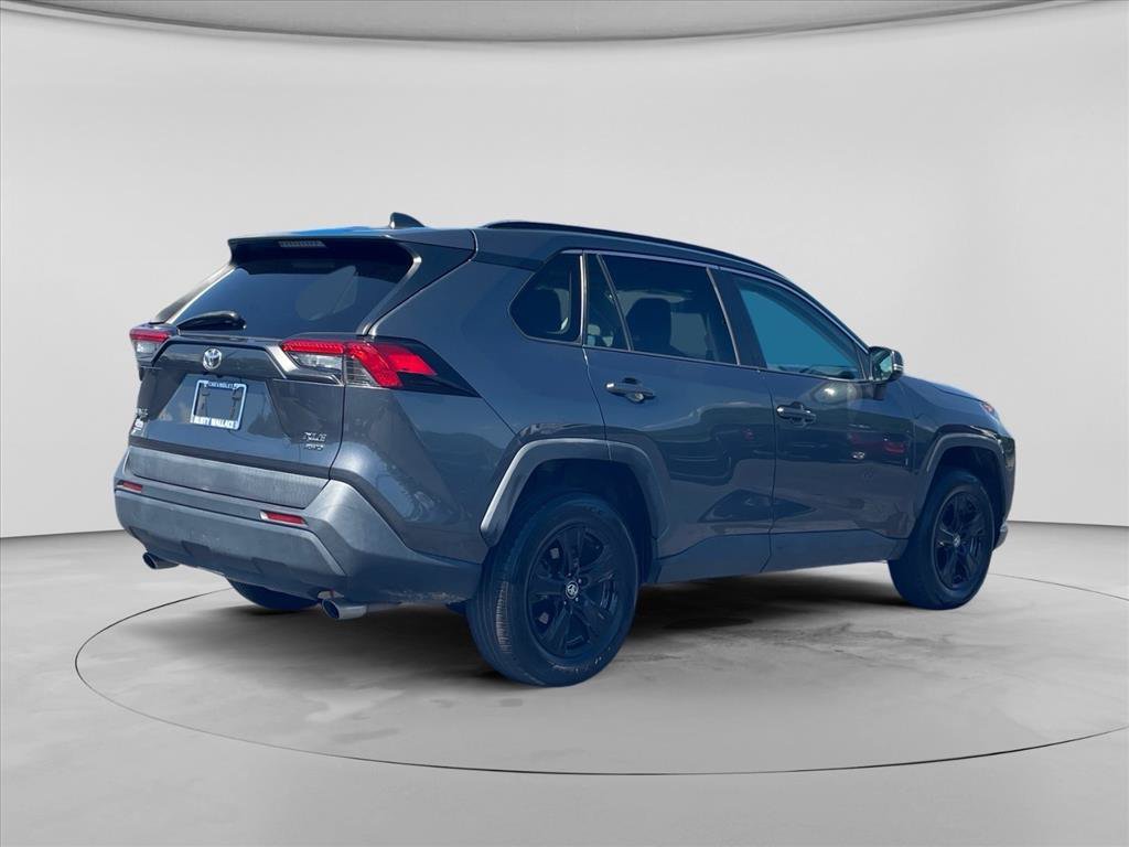 Used 2020 Toyota RAV4 XLE w/ Convenience Package AWD/4WD image 7