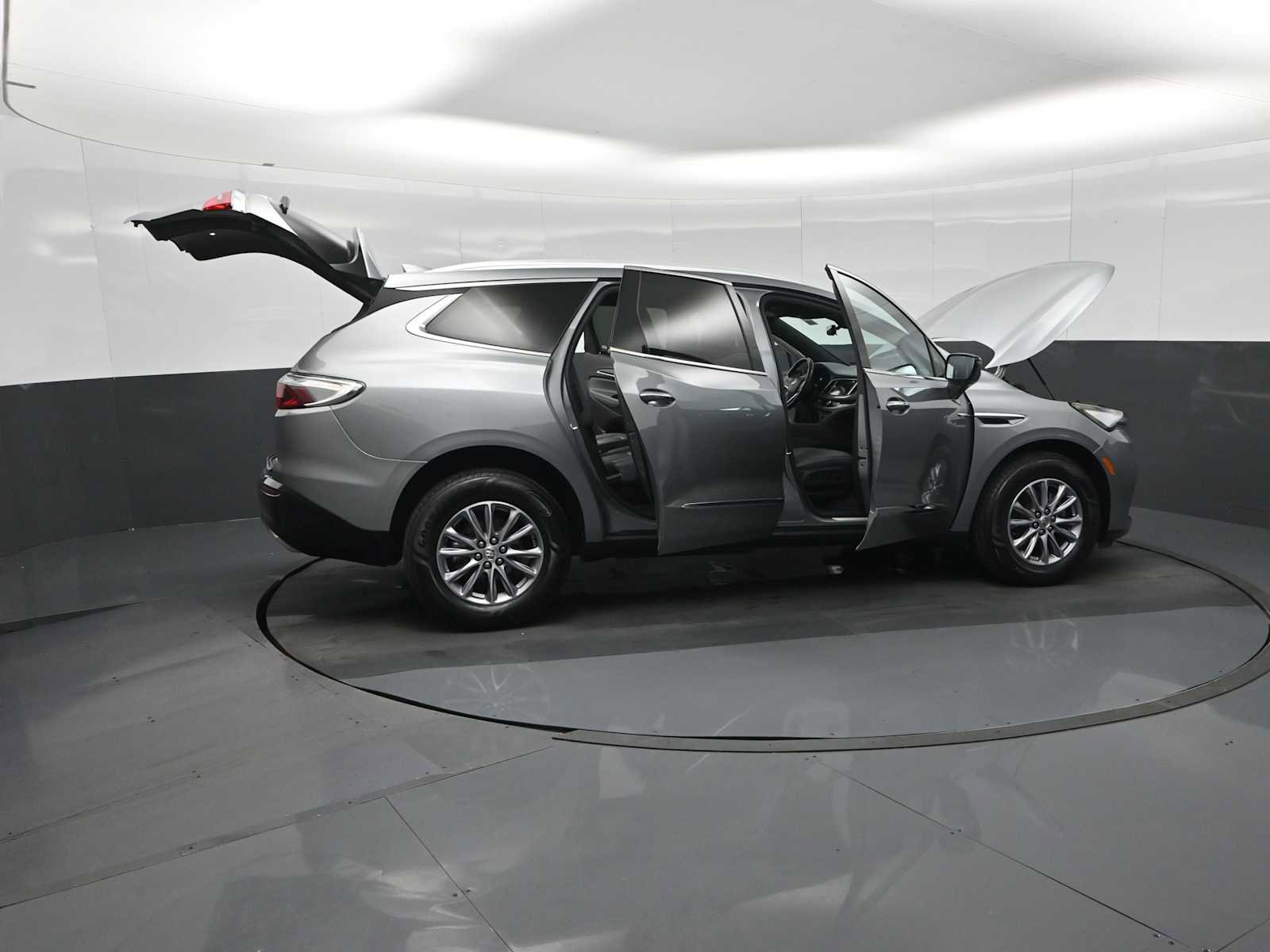 Used 2024 Buick Enclave Premium image 28