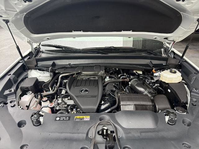 Used 2025 Lexus TX 500h AWD w/ Technology Package image 5