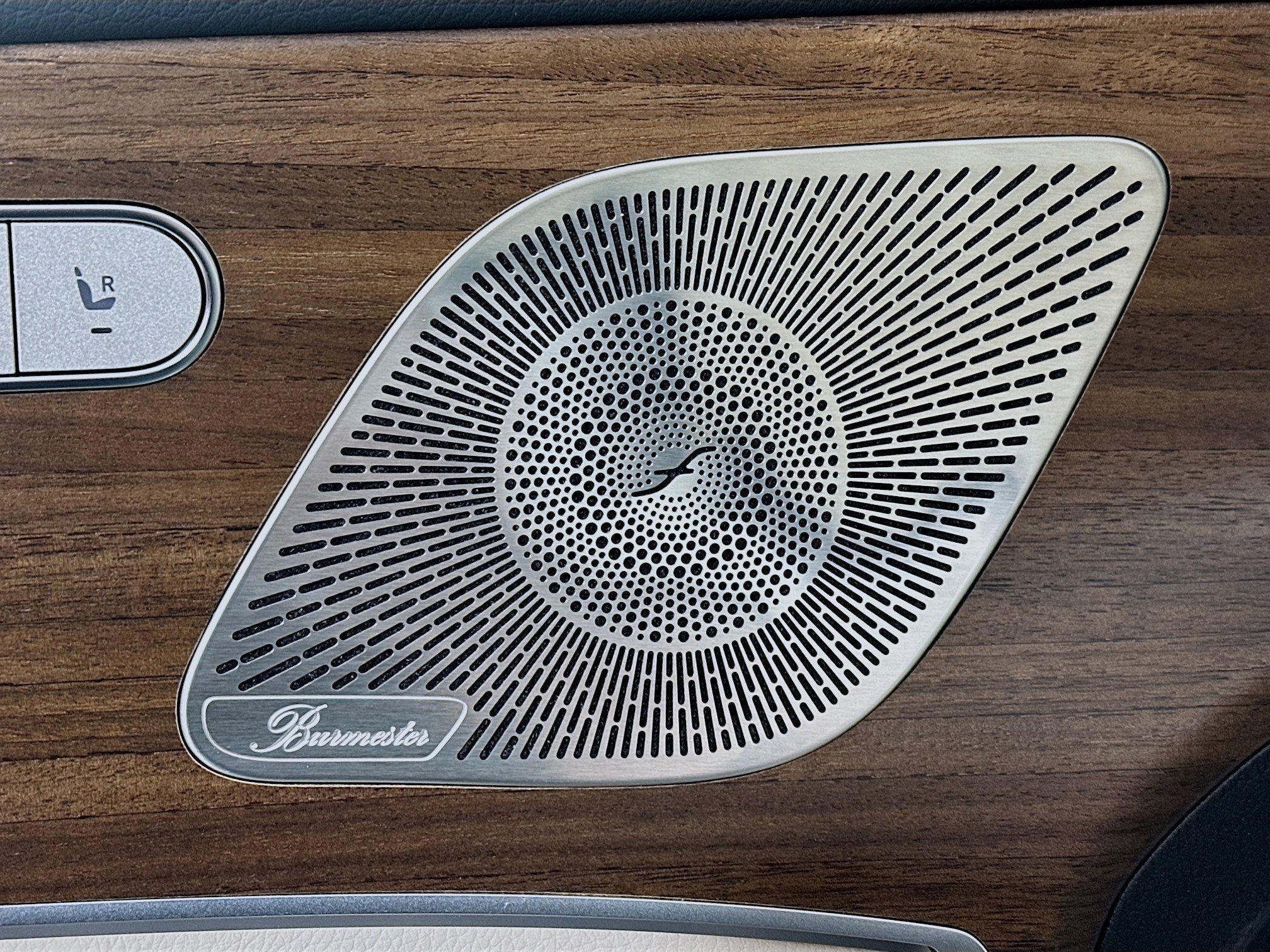 Certified 2025 Mercedes-Benz GLS 450 4MATIC image 19