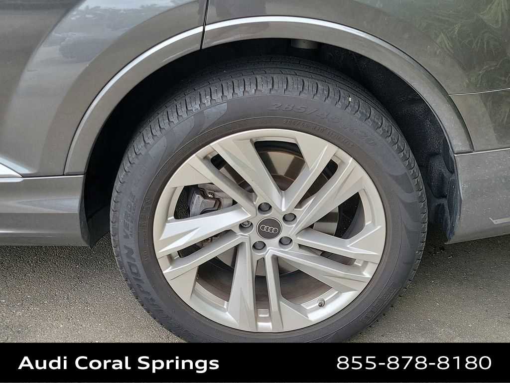 Certified 2023 Audi Q7 3.0T Premium image 22