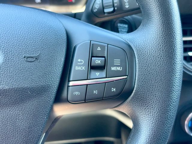 Used 2025 Ford Escape Active AWD/4WD image 18