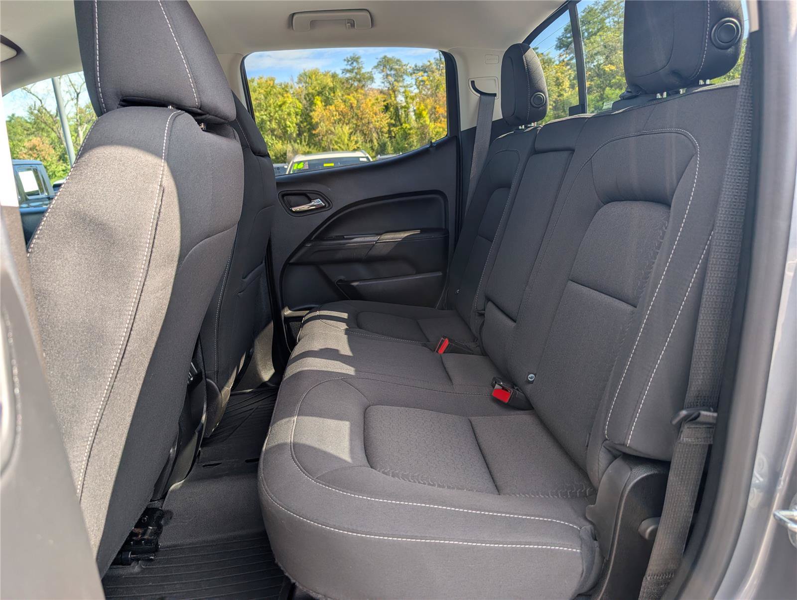 Used 2021 GMC Canyon Elevation w/ Trailering Package AWD/4WD image 15