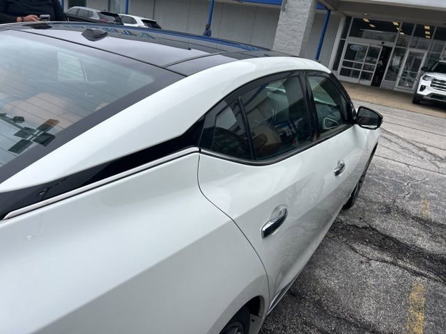 Used 2020 Nissan Maxima Platinum w/ Reserve Package FWD image 2