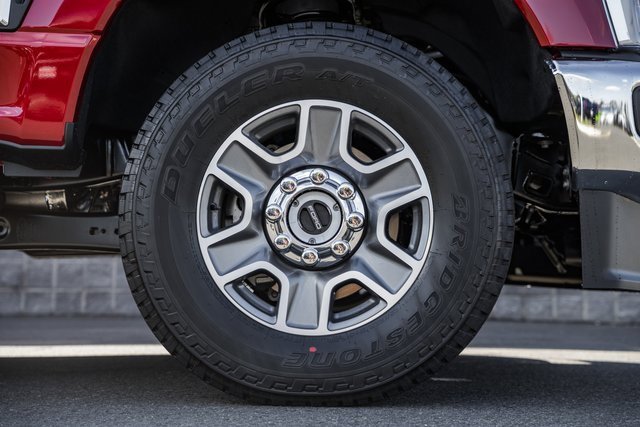 New 2026 Ford F250 Lariat w/ FX4 Off-Road Package image 21