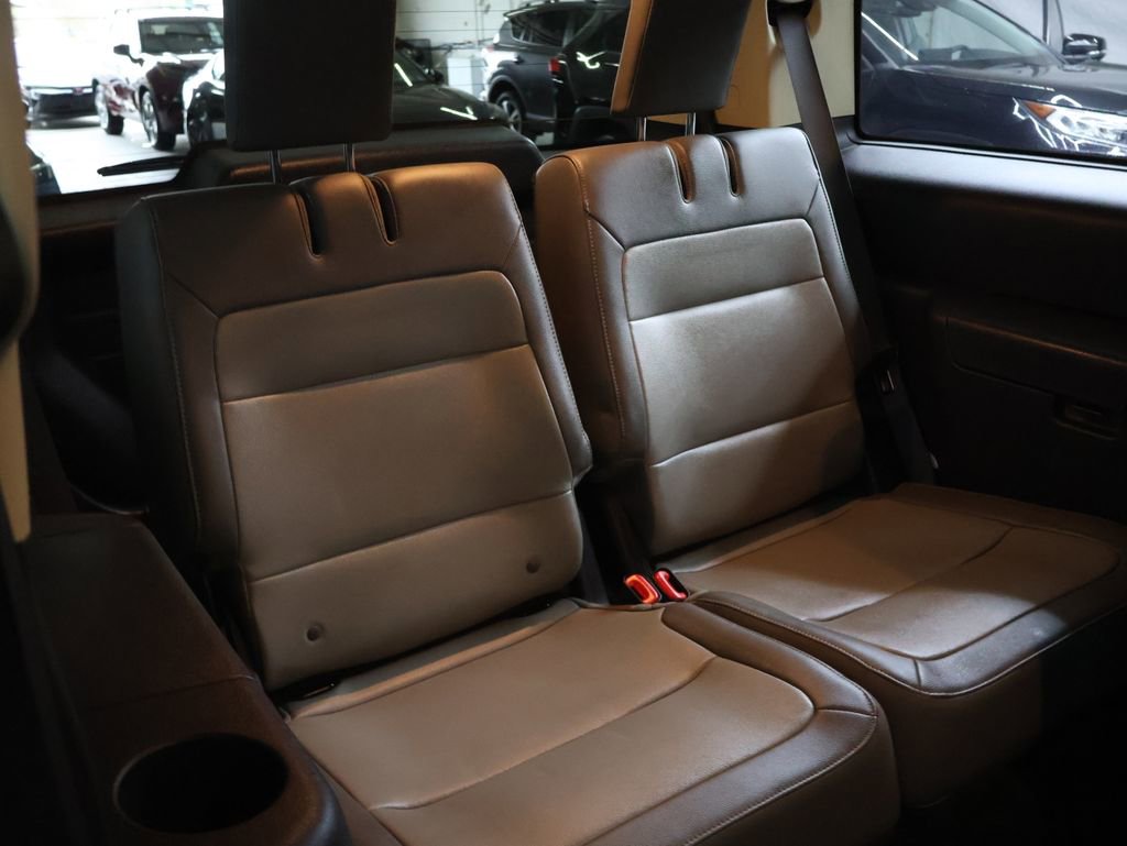 Used 2018 Ford Flex SEL w/ Equipment Group 202A AWD/4WD image 14