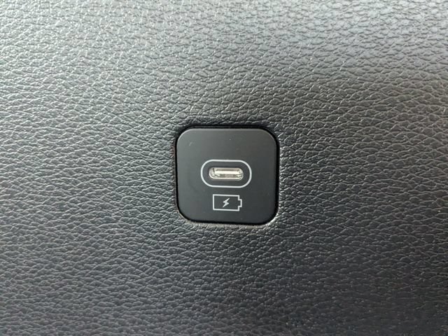 Certified 2024 Kia Telluride S w/ S Sunroof Package FWD image 17