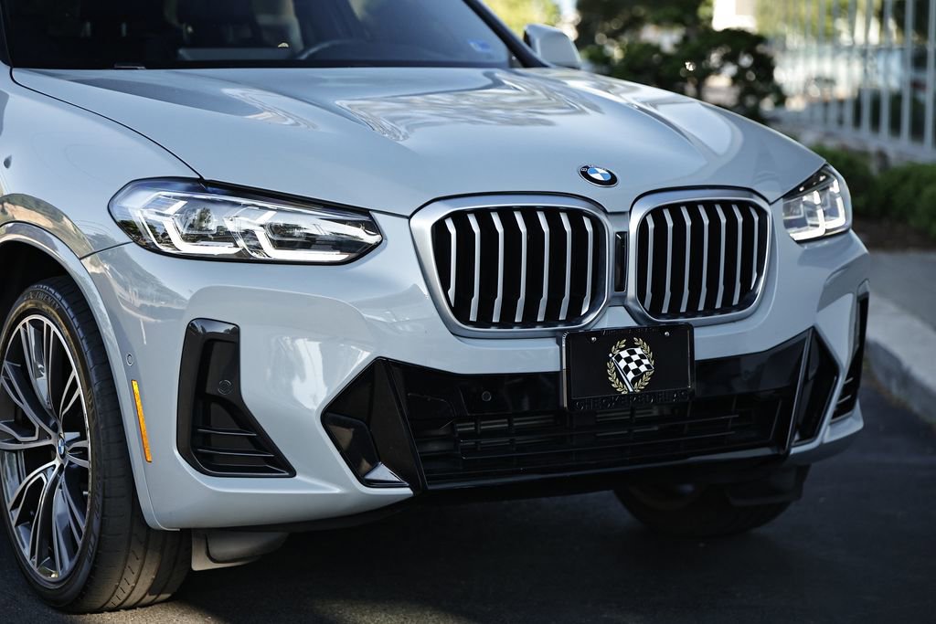 Used 2023 BMW X3 xDrive30i w/ M Sport Package image 2