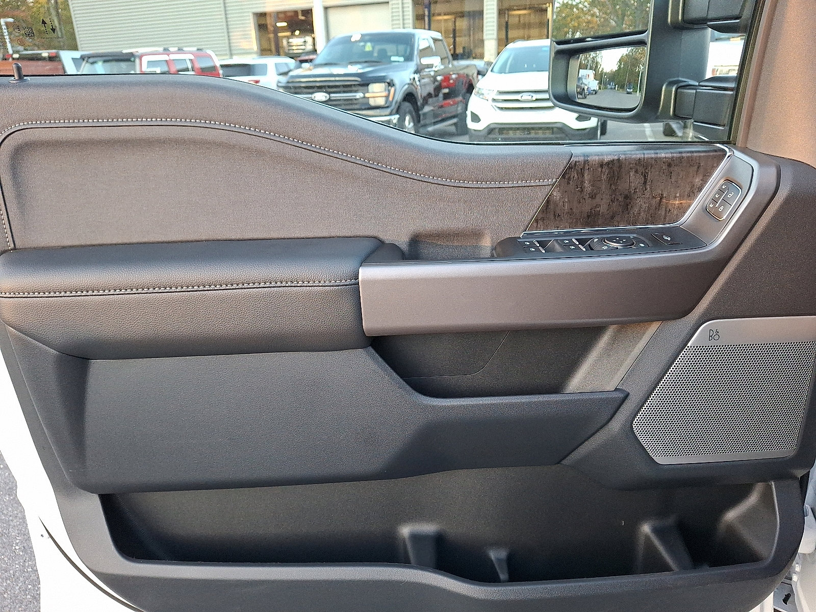 New 2026 Ford F350 Lariat image 8