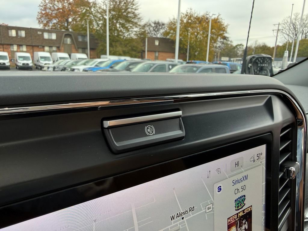 New 2026 Ford F250 Lariat w/ Black Appearance Package image 66