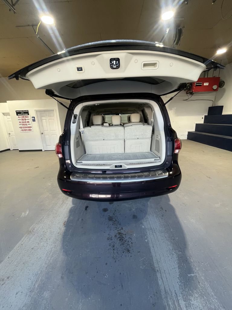 Used 2016 INFINITI QX80 w/ 22" Wheel Package image 4
