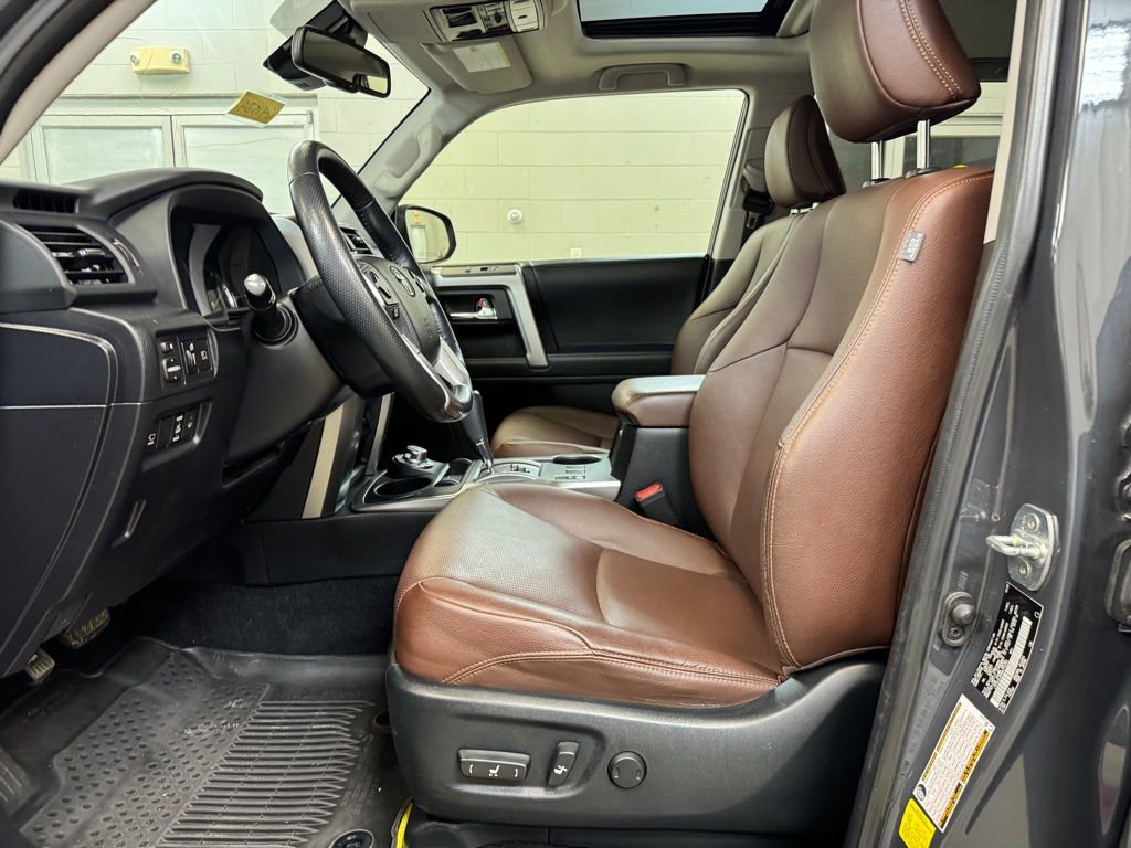 Used 2024 Toyota 4Runner Limited image 12