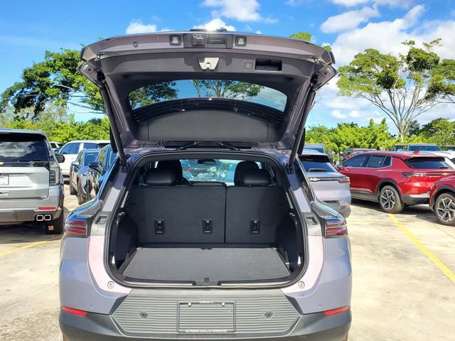 New 2026 Chevrolet Equinox EV LT image 6