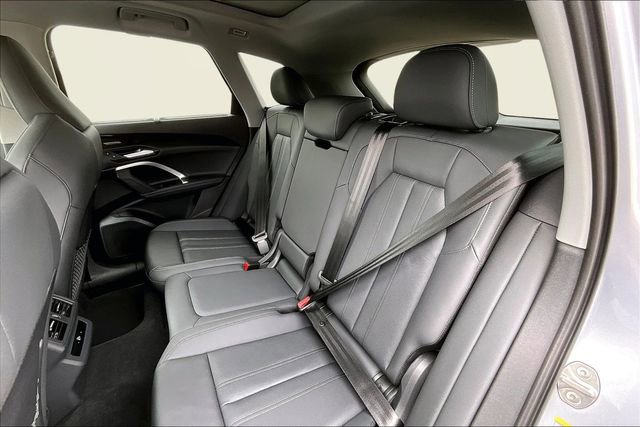 New 2025 Audi Q5 Premium Plus image 28