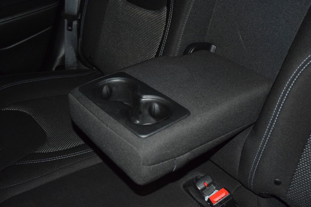 Used 2019 Jeep Cherokee Latitude w/ Cold Weather Group image 38