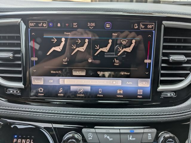 New 2027 Chrysler Pacifica Select FWD image 18