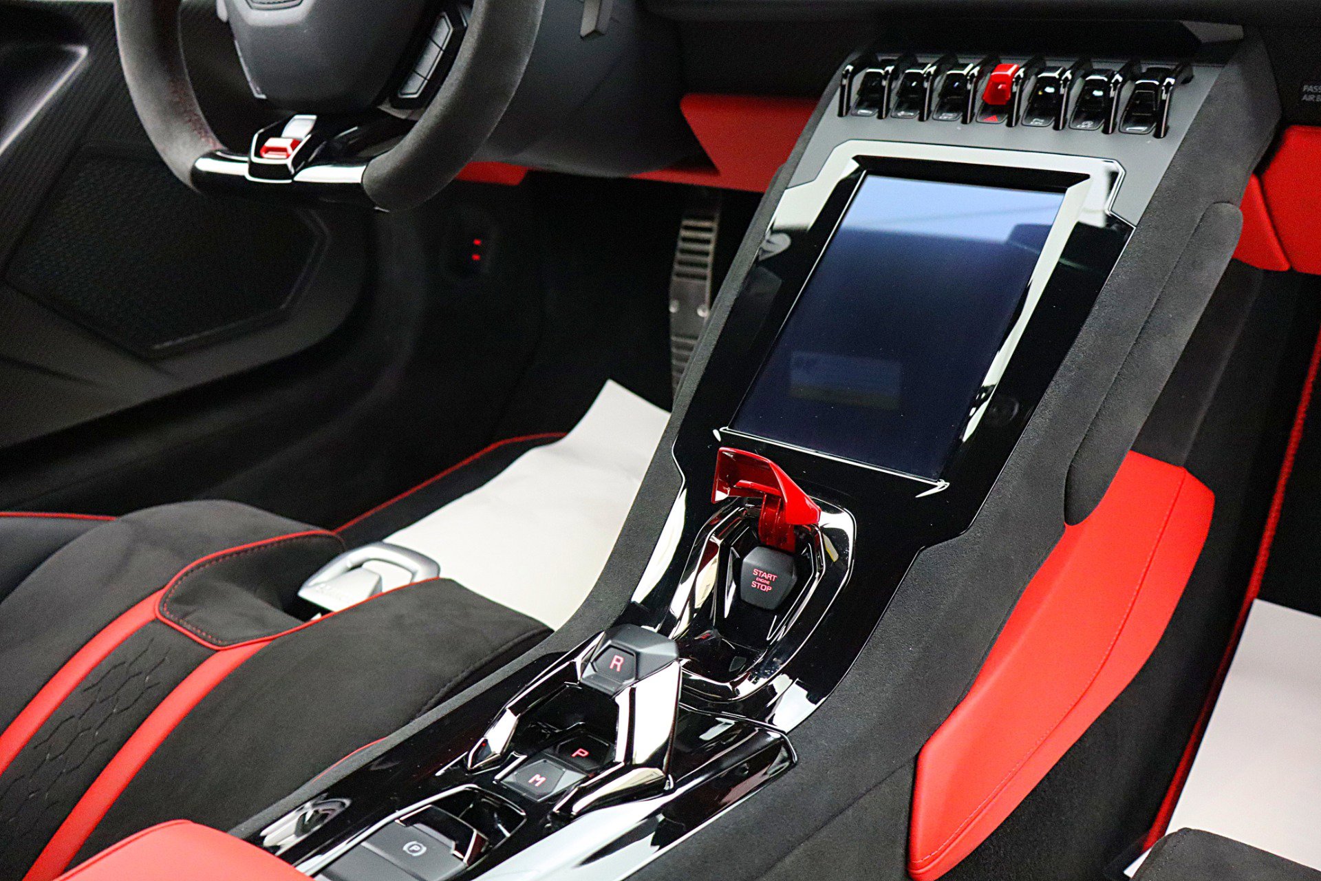 Used 2023 Lamborghini Huracan Tecnica image 43