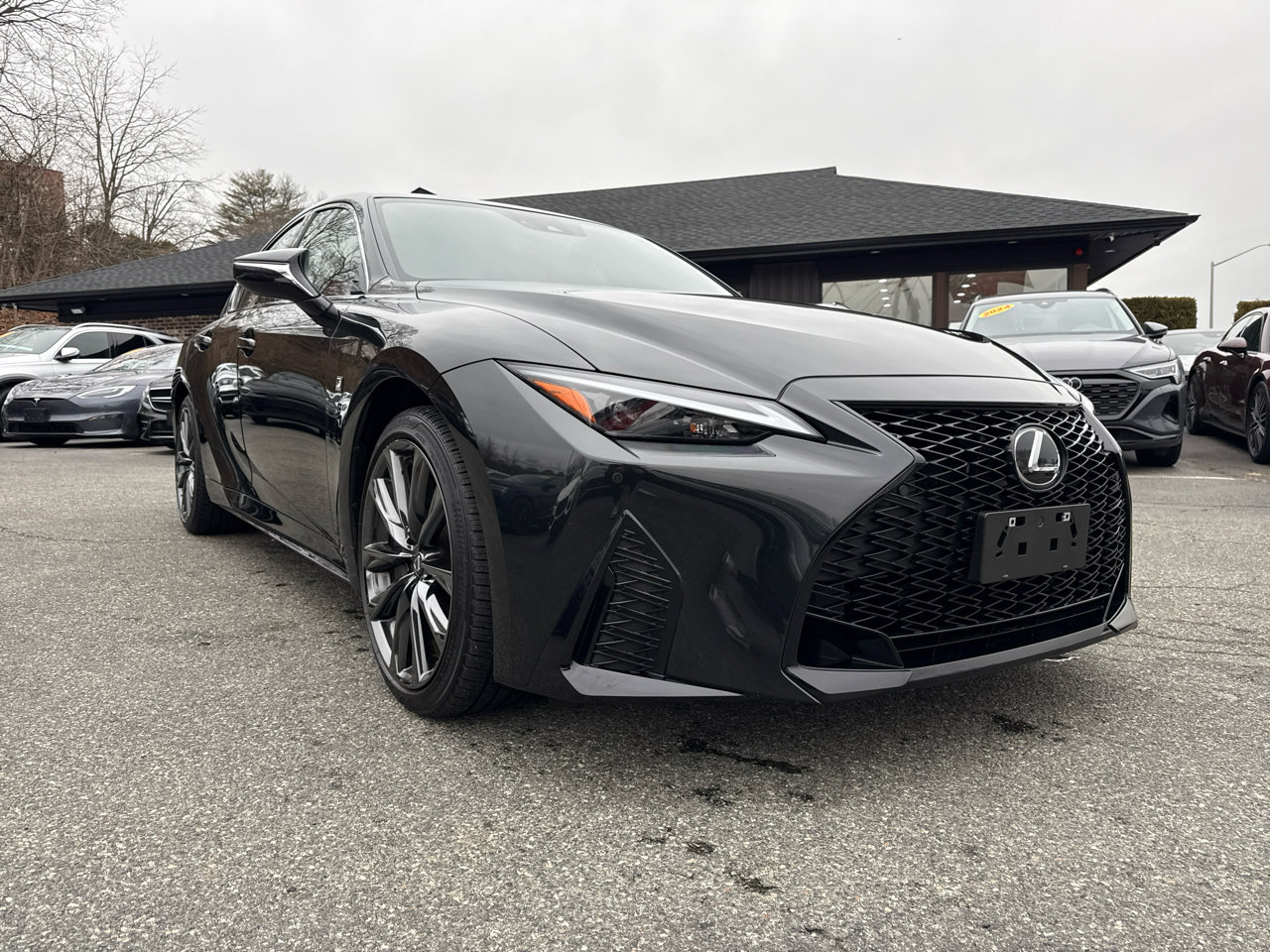 Used 2024 Lexus IS 350 F Sport image 9