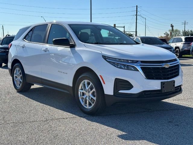 Certified 2022 Chevrolet Equinox LS w/ LS Convenience Package image 8