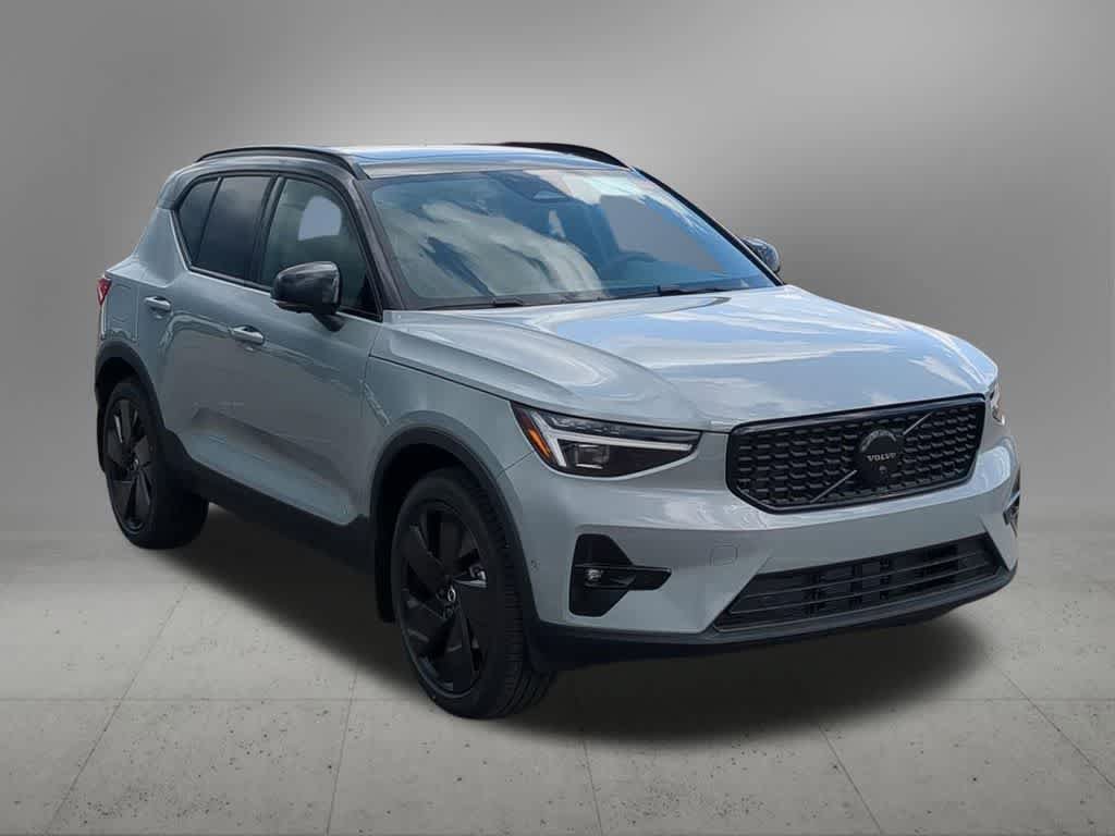New 2026 Volvo XC40 B5 Ultra w/ Protection Package Premier AWD/4WD image 8