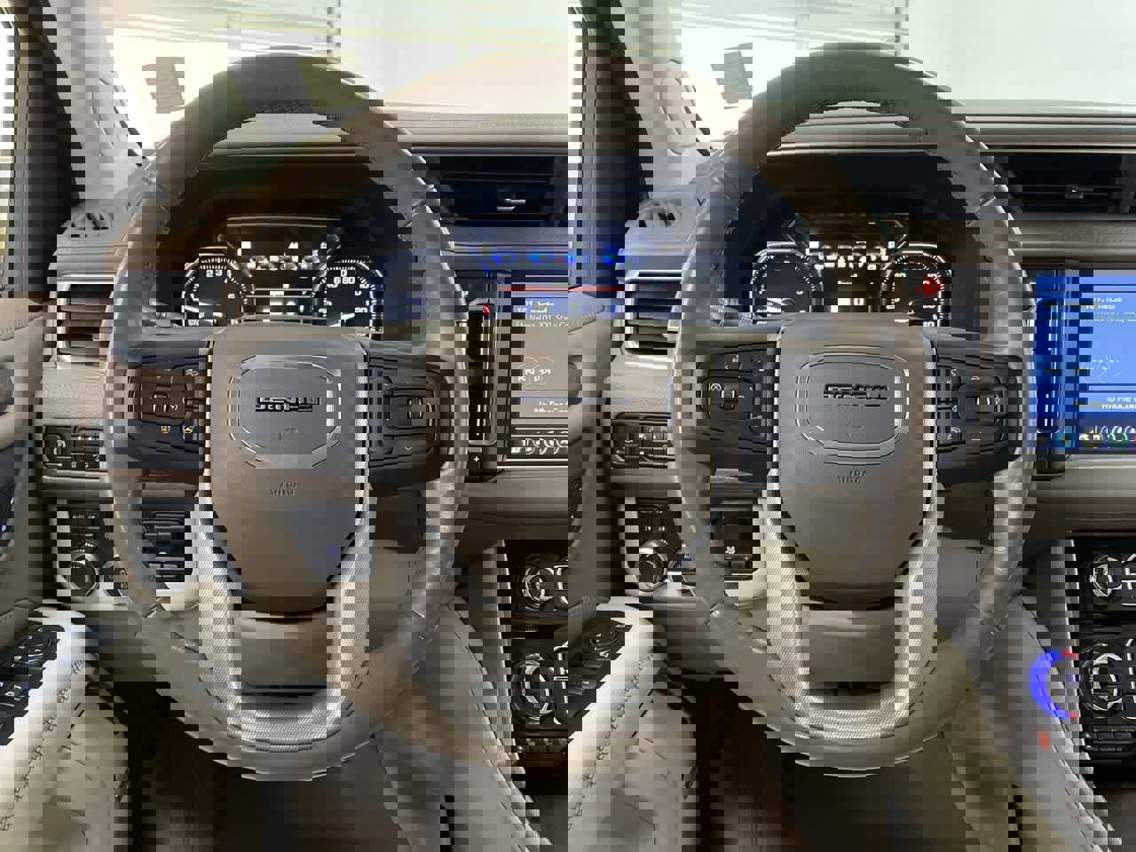 Used 2021 GMC Yukon Denali w/ Denali Premium Package image 19