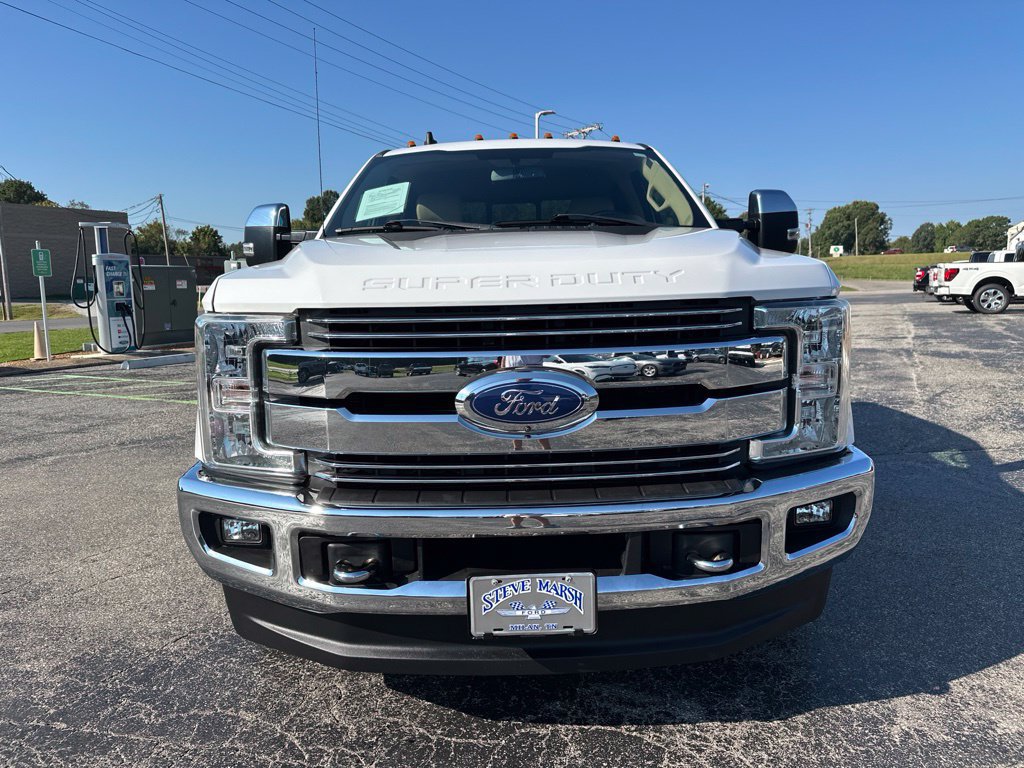 Used 2019 Ford F350 Lariat w/ Chrome Package AWD/4WD image 8