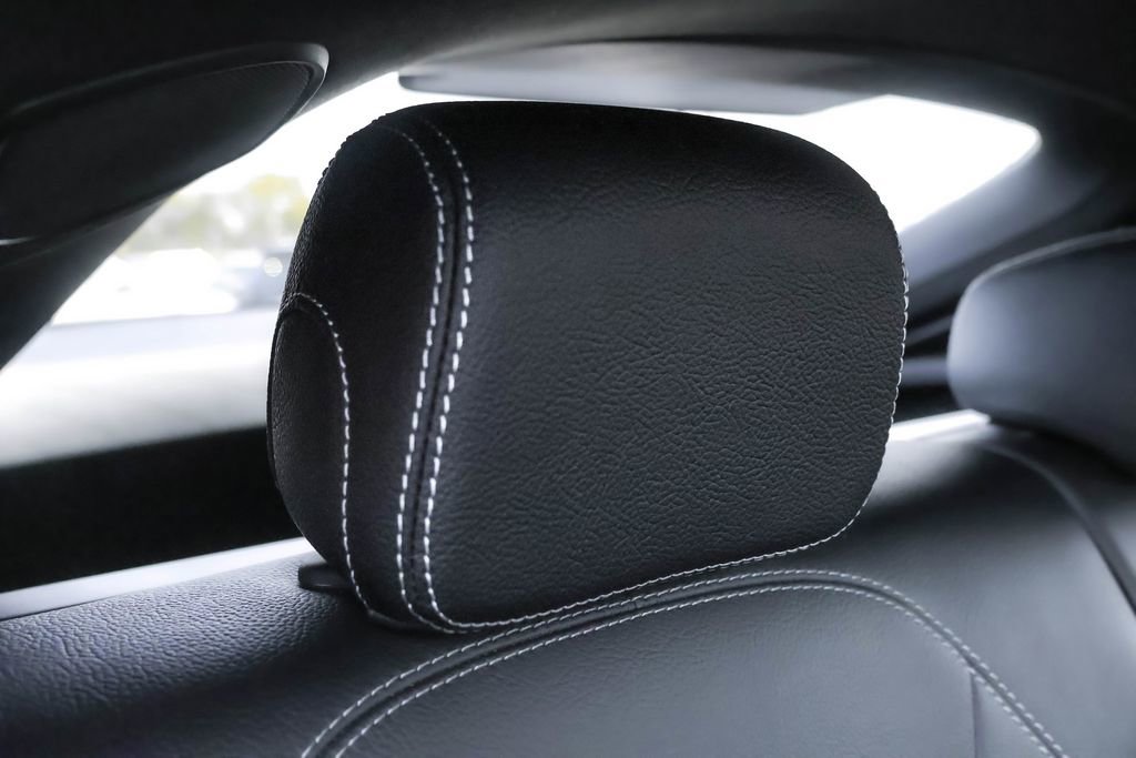 Used 2021 Mercedes-Benz GLC 300 4MATIC Coupe image 29