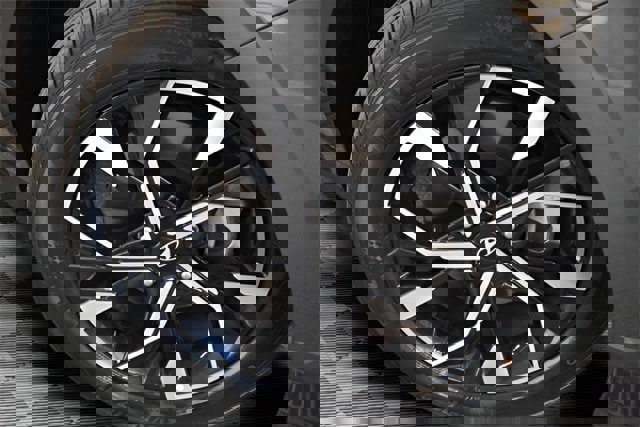 Used 2025 Hyundai Sonata SEL image 14