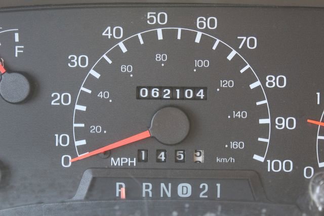 Used 2000 Ford F350 XL image 36