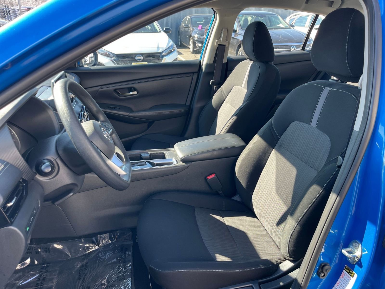 Used 2025 Nissan Sentra SV FWD image 35