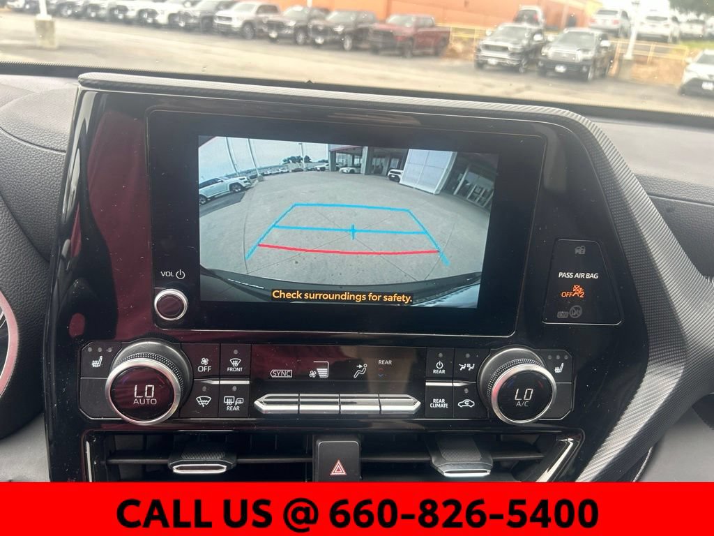 Used 2025 Toyota Highlander XSE AWD/4WD image 24