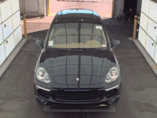 Used 2015 Porsche Cayenne S AWD/4WD image 2