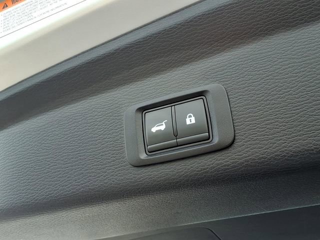 Used 2024 Mitsubishi Outlander AWD image 22