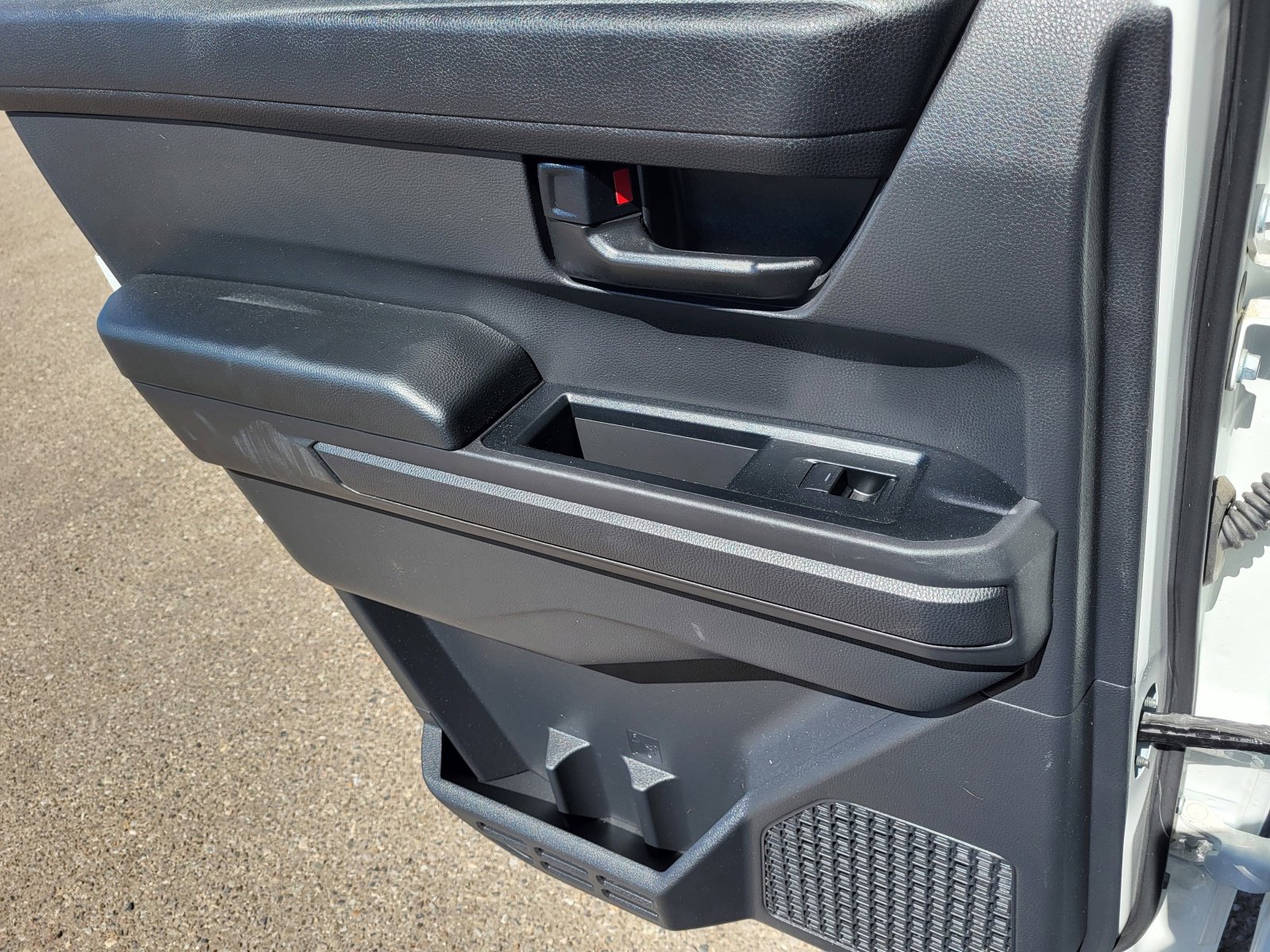 Certified 2025 Toyota Tacoma SR5 image 19