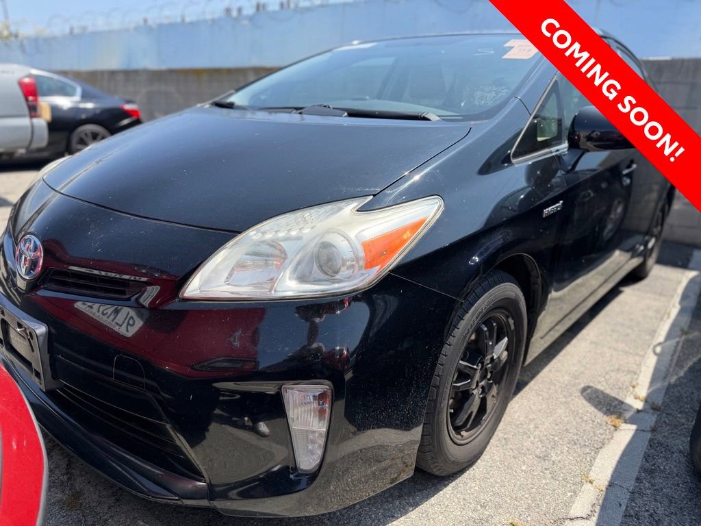 Used 2013 Toyota Prius Two FWD image 3