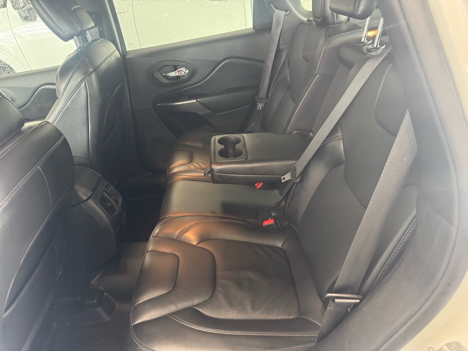 Used 2021 Jeep Cherokee Latitude Lux image 12