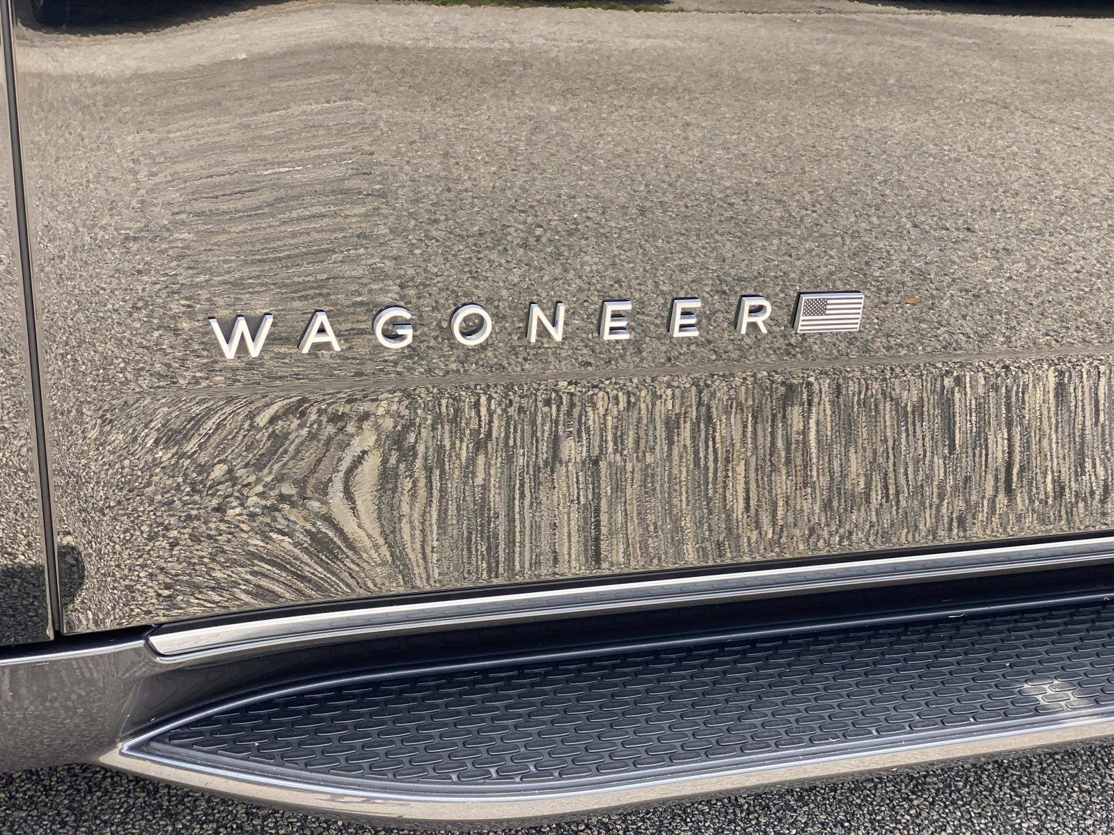 Used 2022 Jeep Wagoneer Series II AWD/4WD image 13