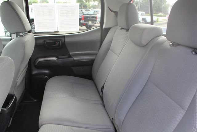 Used 2016 Toyota Tacoma SR5 w/ SR5 Appearance Package (SN) RWD image 38