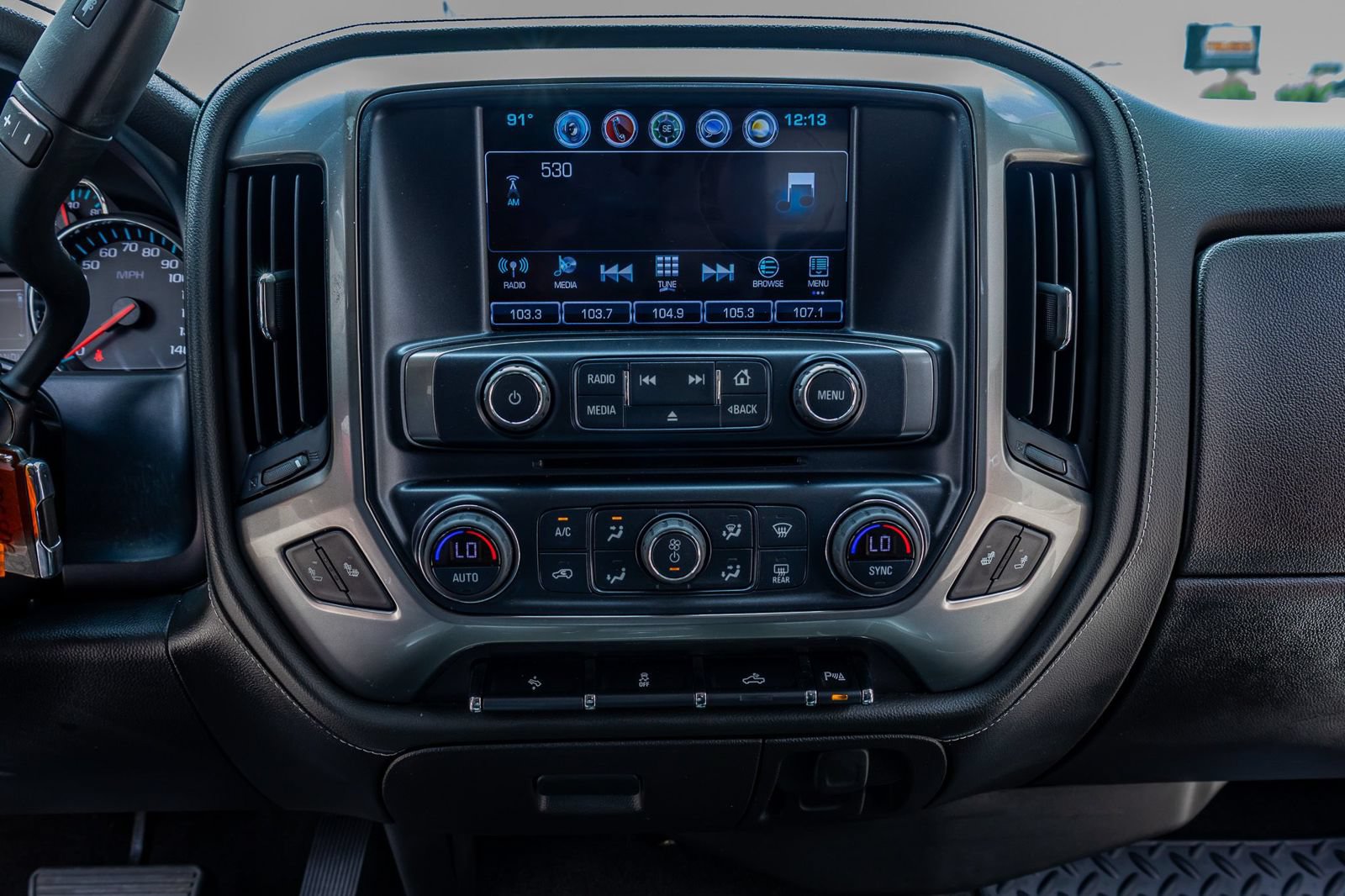 Used 2018 Chevrolet Silverado 1500 LTZ w/ Sport Package AWD/4WD image 23